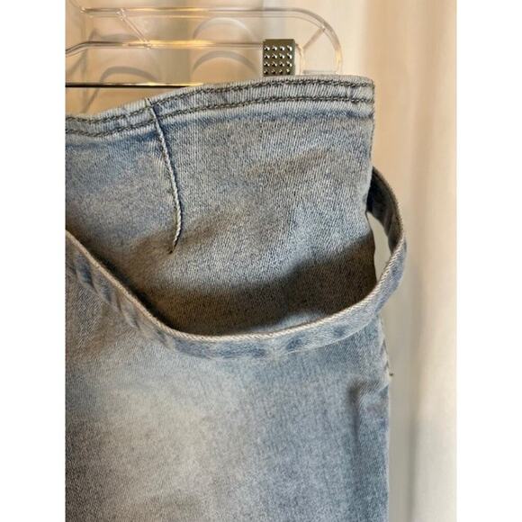 PTCL Ethikal Clothing Lightwash Jeans For Women Light Blue with Belt Size 26 - Picture 7 of 8